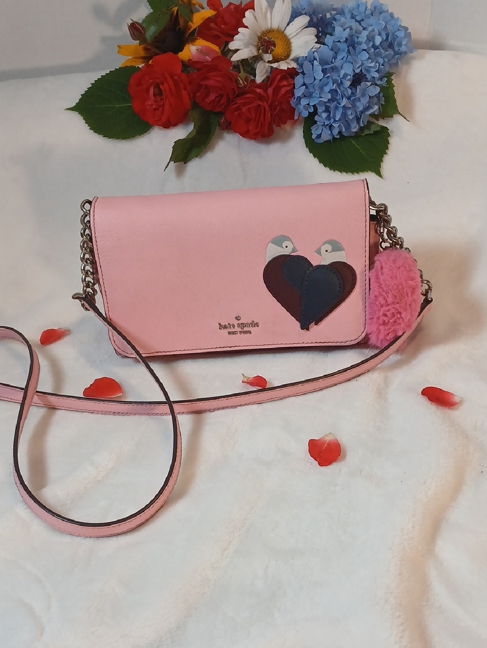 Kate Spade Light Pink Leather Crossbody W/ Heart & Bird Appliqué - Picture 1 of 7